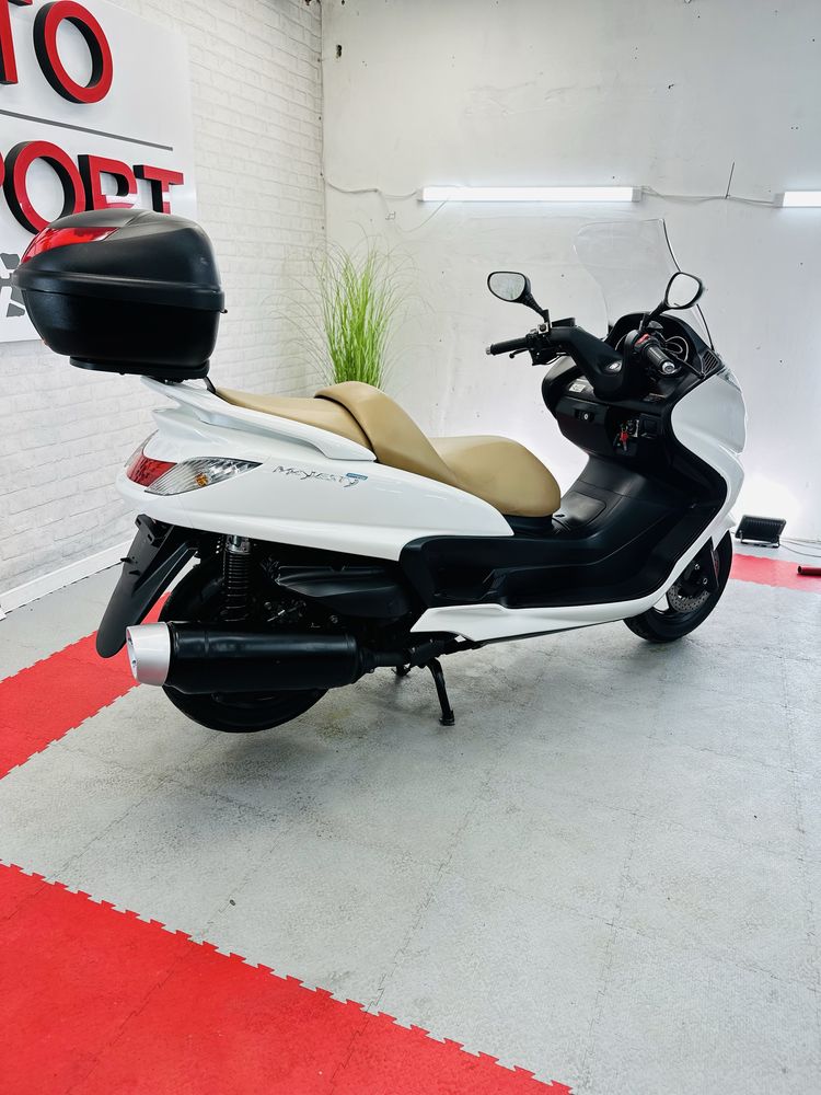 скутер Yamaha Majesty 400cc в ідеальному стані тільки з Японії