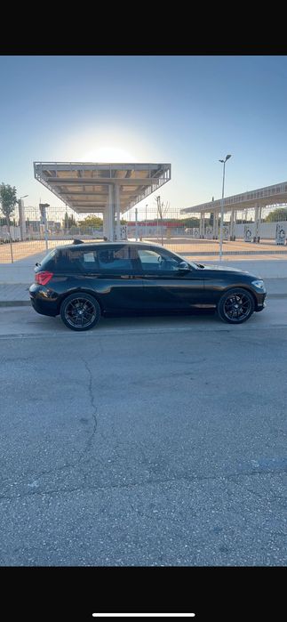 BMW série 1 , ano 2017 versão D Edynamics adiantáveis