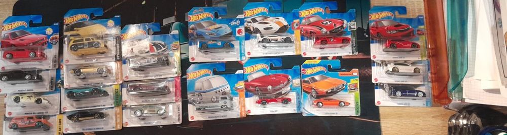 Hot Wheels vendo