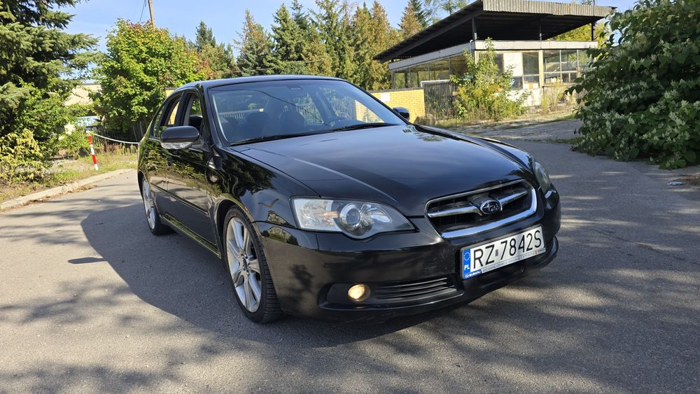 Subaru Legacy 2005 3.0 H6