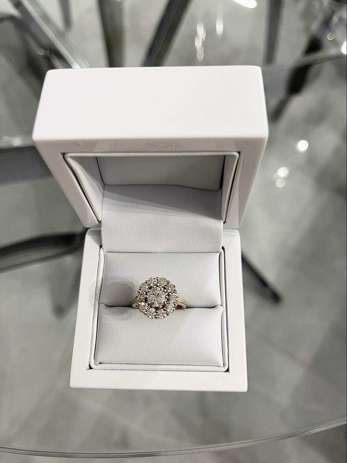 Pierścionek zaręczynowy z diamentem 2,2 ct diament brylant zamiana