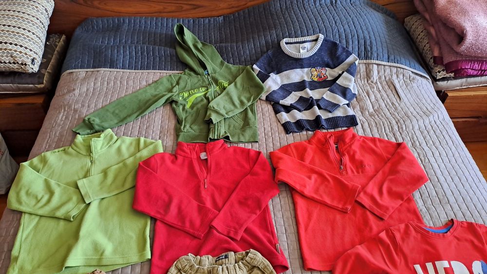 Lote de roupa menino 5/6 anos