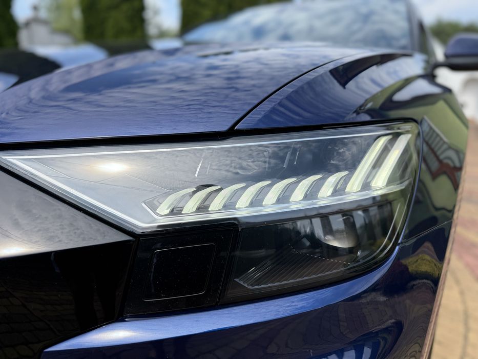 AUDI Q8 S-LINE 3.0 Дизель 2019 року