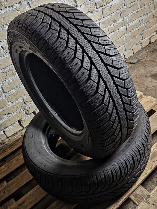 Зимова пара 235/65r17 Semperit | 7.5mm | 2023 Slovakia | Преміум шини