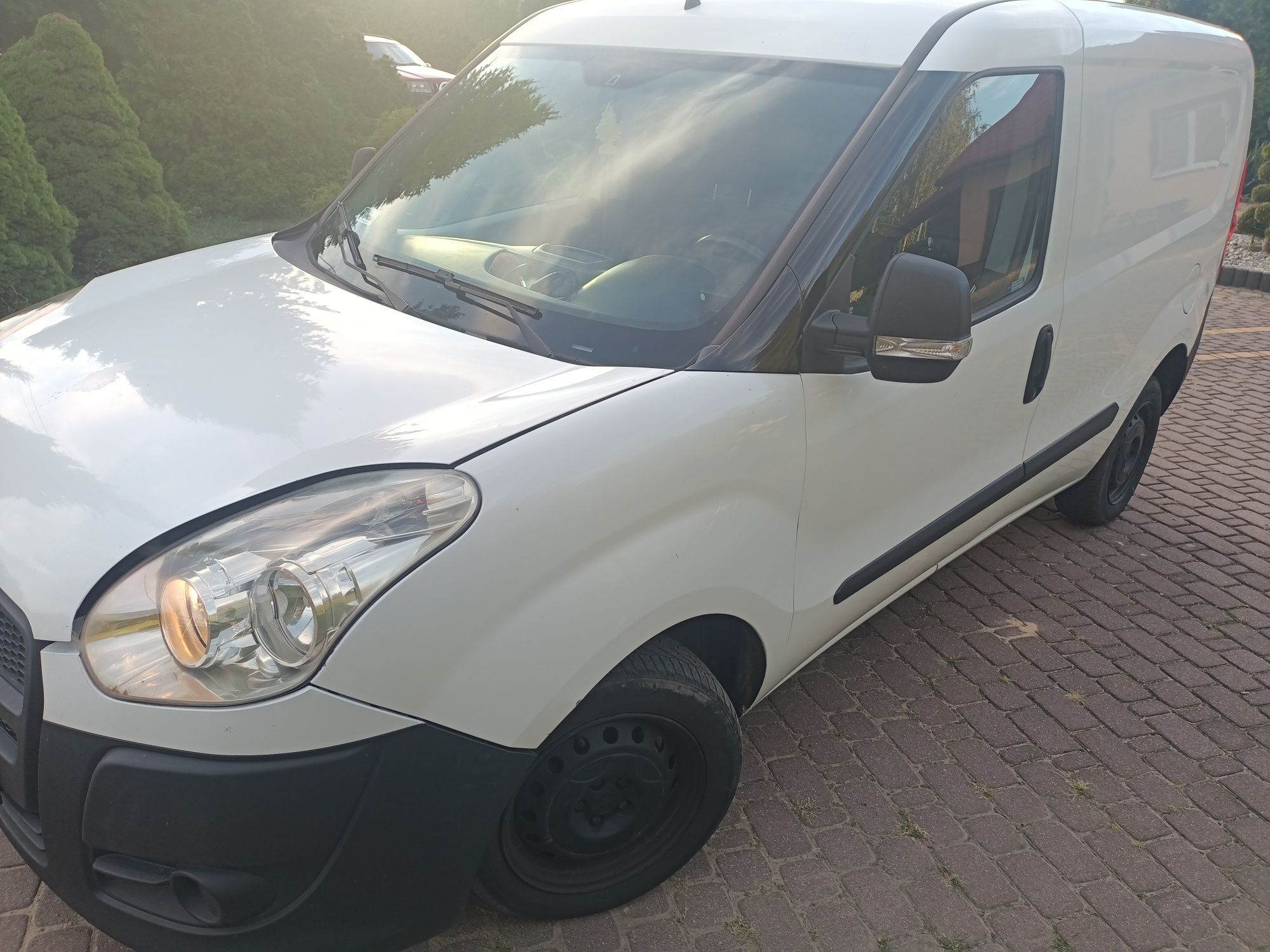 Fiat Doblo 1.3 2011r