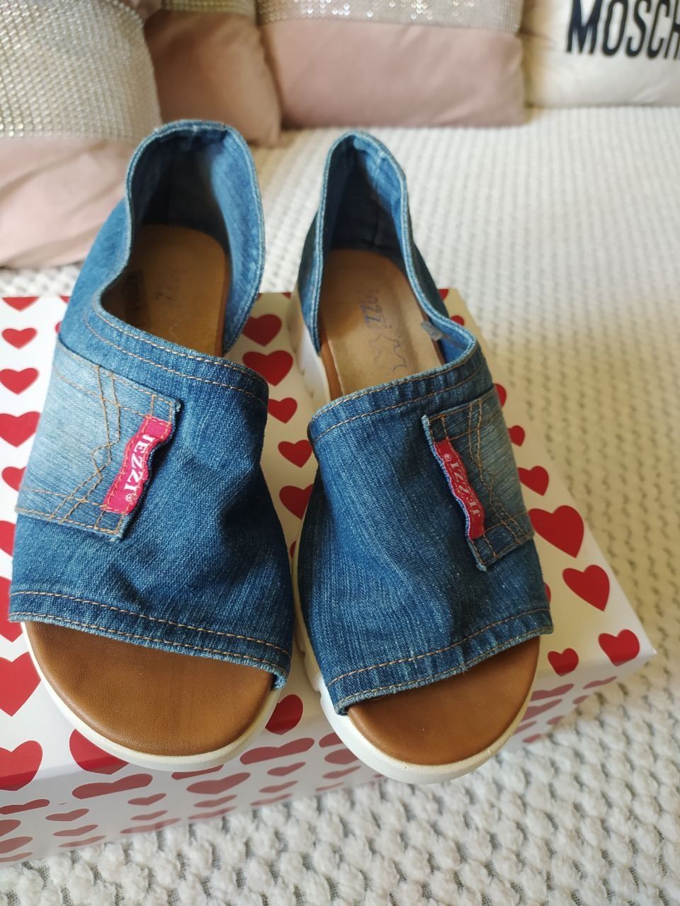 Buty jezzi rozmiar 37 odkryte palce