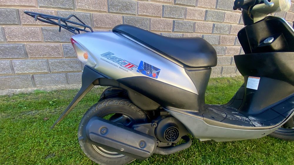 Скутер Suzuki Lets2