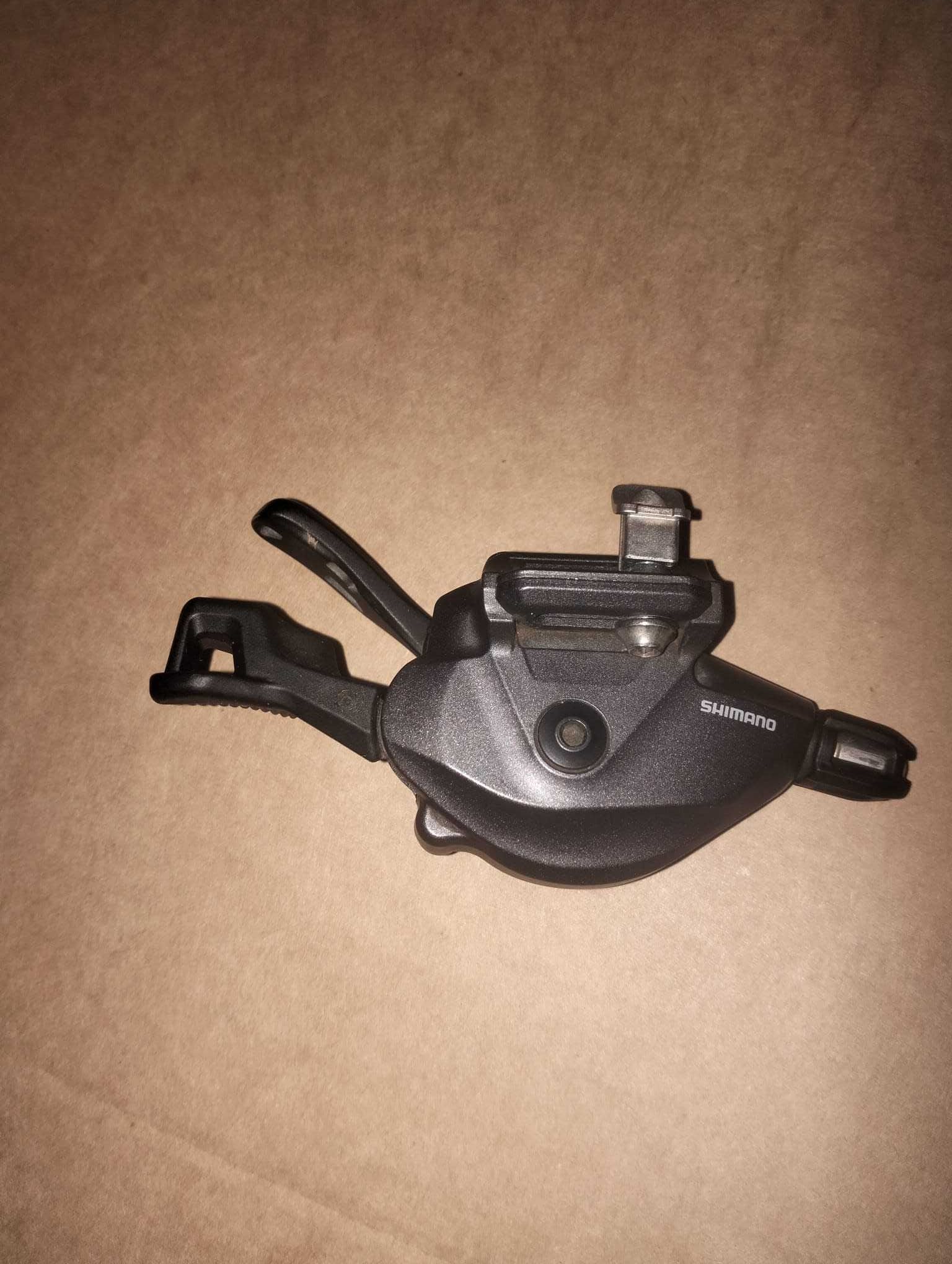 Shifter SHIMANO Deore XT  SL-M8100 12 velocidades I-SPEC