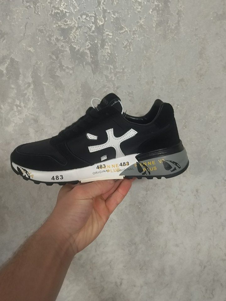 Красовкі premiata