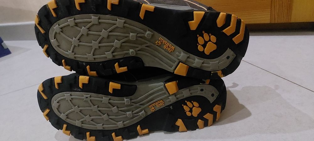 Чоботи черевики jack wolfskin