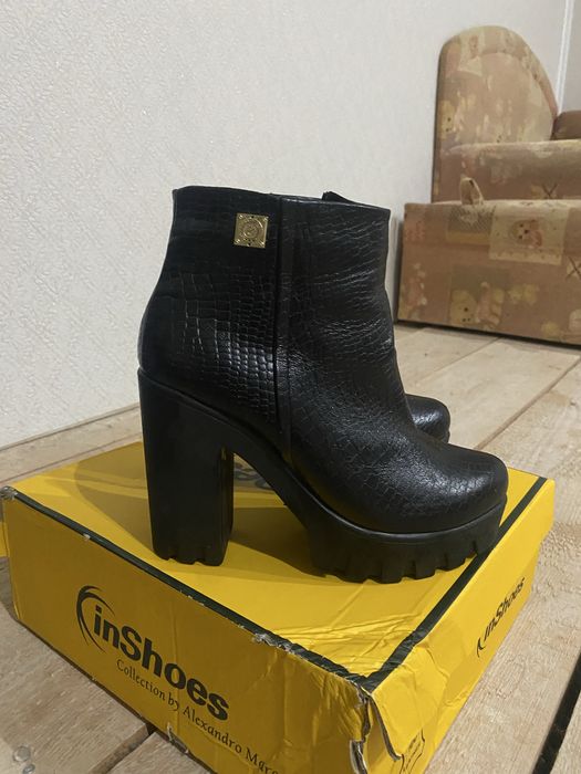 Сапоги/чоботи /шкіряні