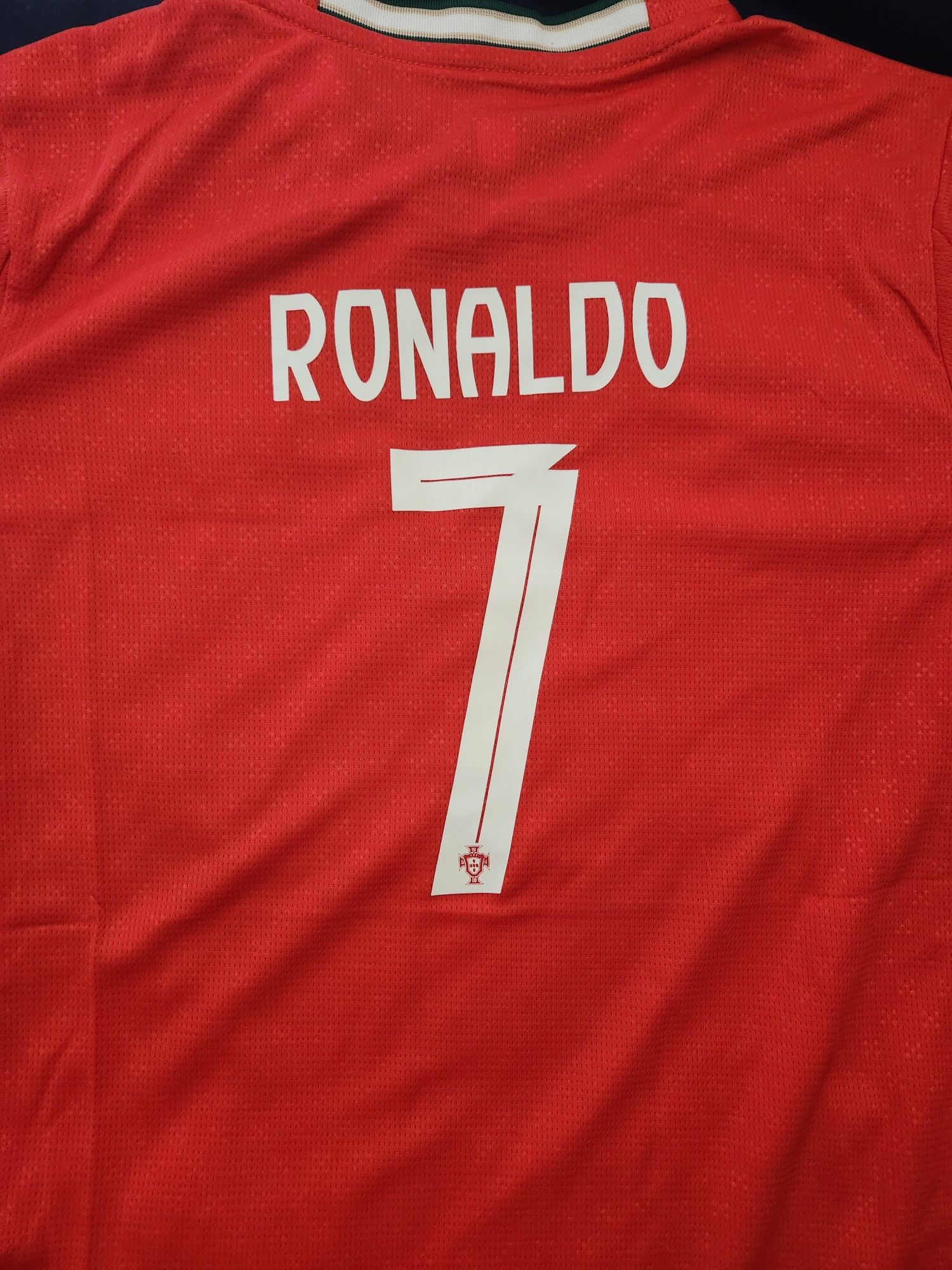 Equipamento Portugal 10 anos. RONALDO entrega imediata