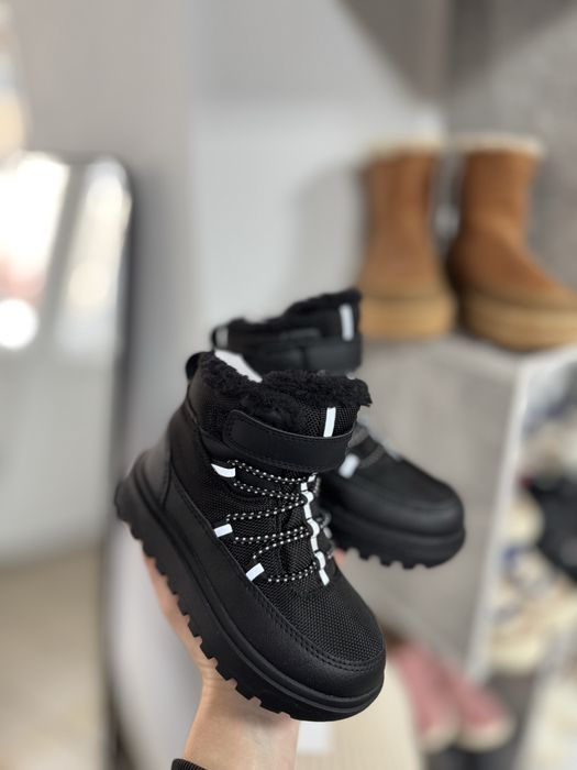 Взуття зимове чобітки H&M