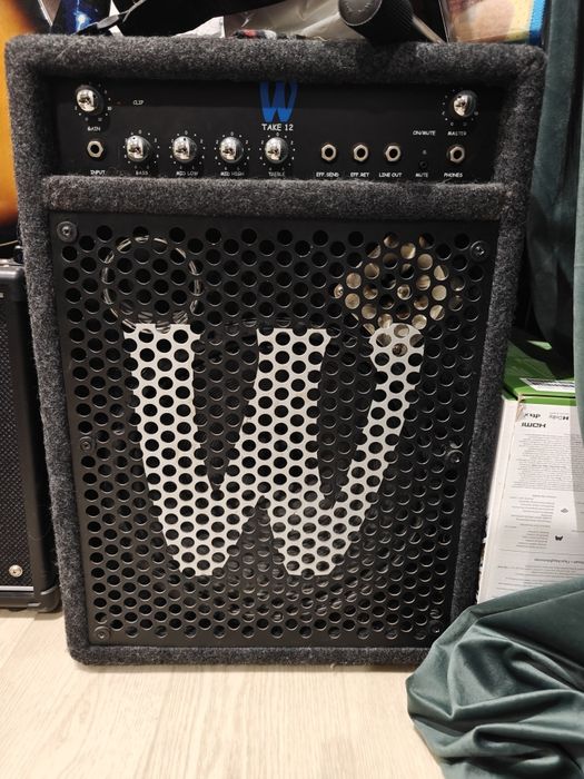 Басовий комбо підсилювач Warwick take 12