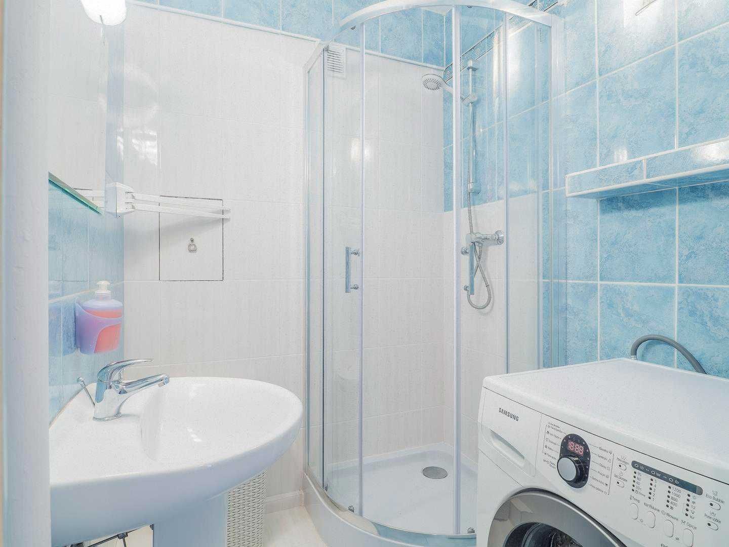 Pokój 1-os. przy Pl. Powstańców Śląskich