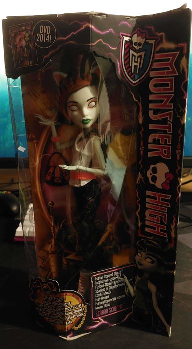 Vendo Figuras/Bonecas de Monster High