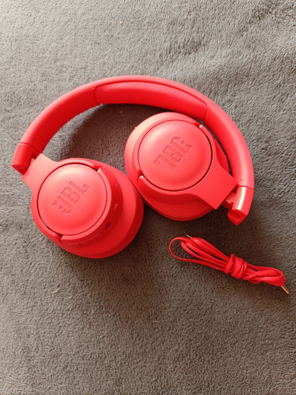 Słuchawki bluetooth JBL Tune 710 bt czerwone