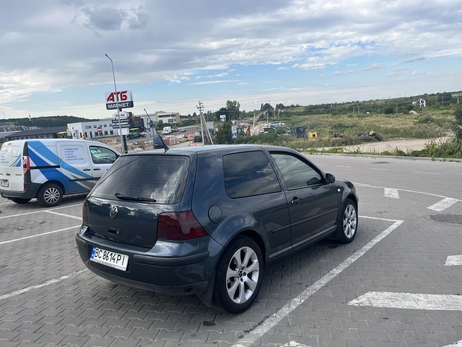 Volkswagen Golf 4