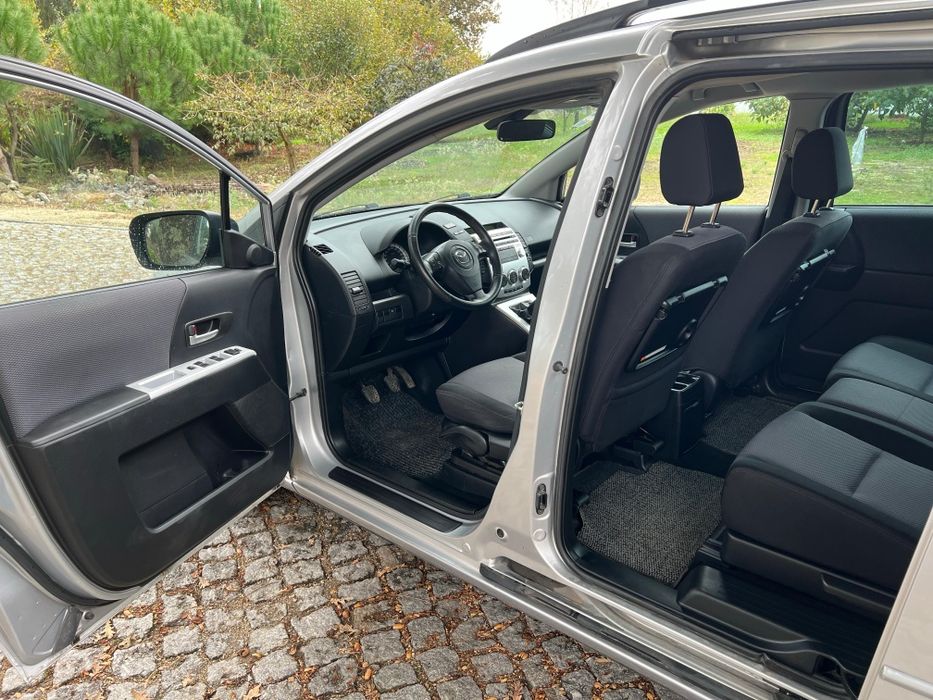 Mazda 7 lugares 2.0 143cv