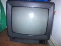 2 Televisões antigas