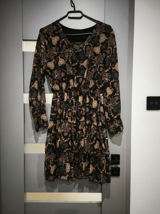 Sukienka 36/38 s/m jak nowa