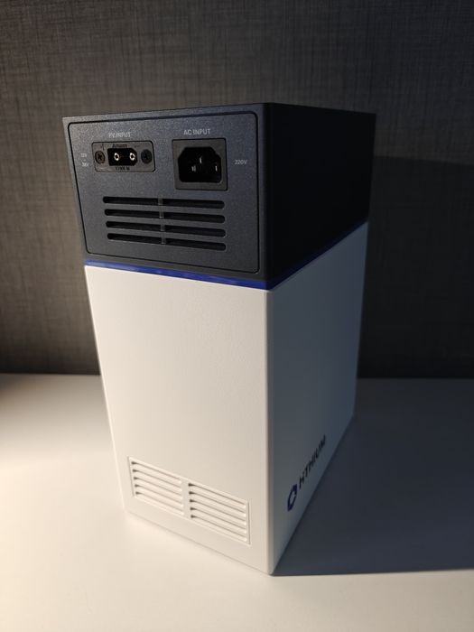 Зарядна станція 1квт Hithium Hero EE lifepo