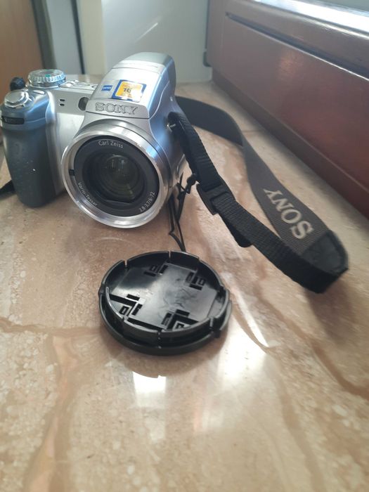 SONY Super Steady Shot DSC - Aparat H2