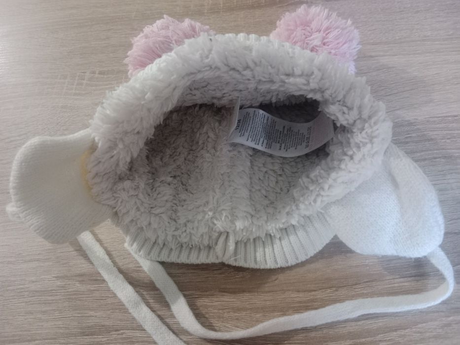Zimowa czapeczka Minnie 12/36