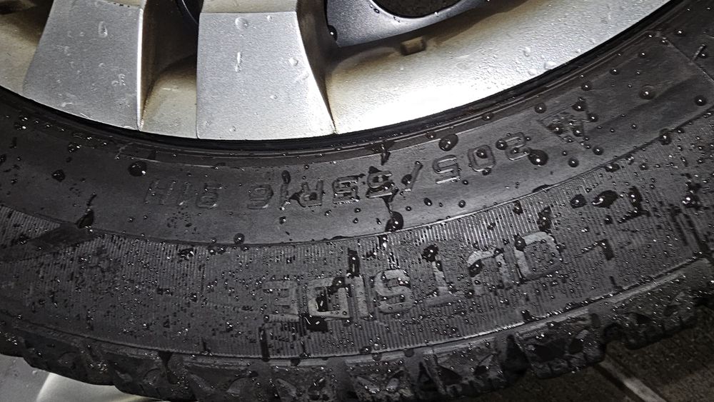 Opony zimowe 205/55 R16 Sunfull felgi stalowe 5x112 16 cali Mercedes V