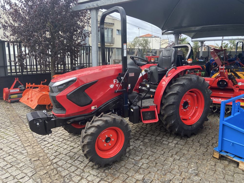Trator novo TYM 35cvs