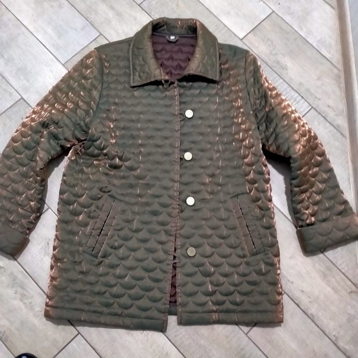 Куртка жіноча  56 розмір