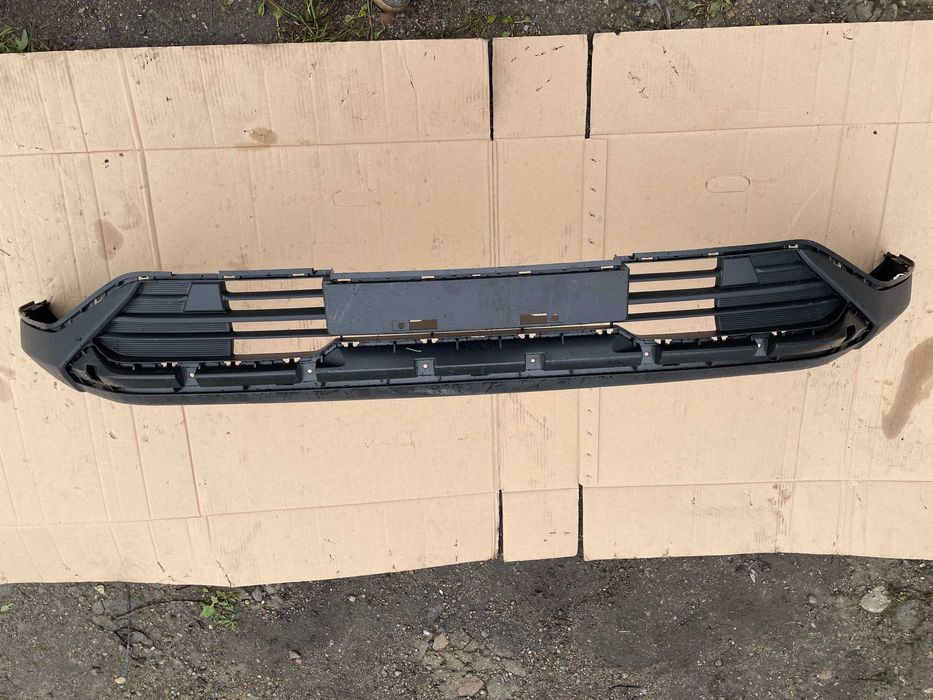 Dokładka zderzaka przód przednia MAXUS EUNIQ 6 SAIC Motor
