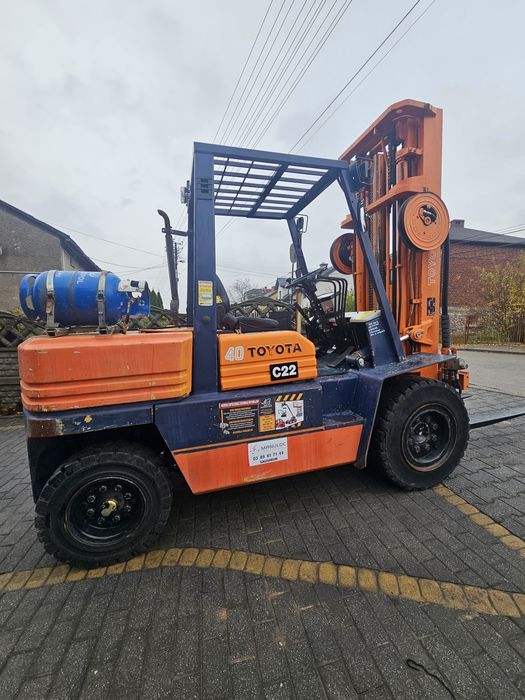 Wózek widłowy TOYOTA 5FG40 TRIPLEX 6m 4sekcje LPG transport 4 tony
