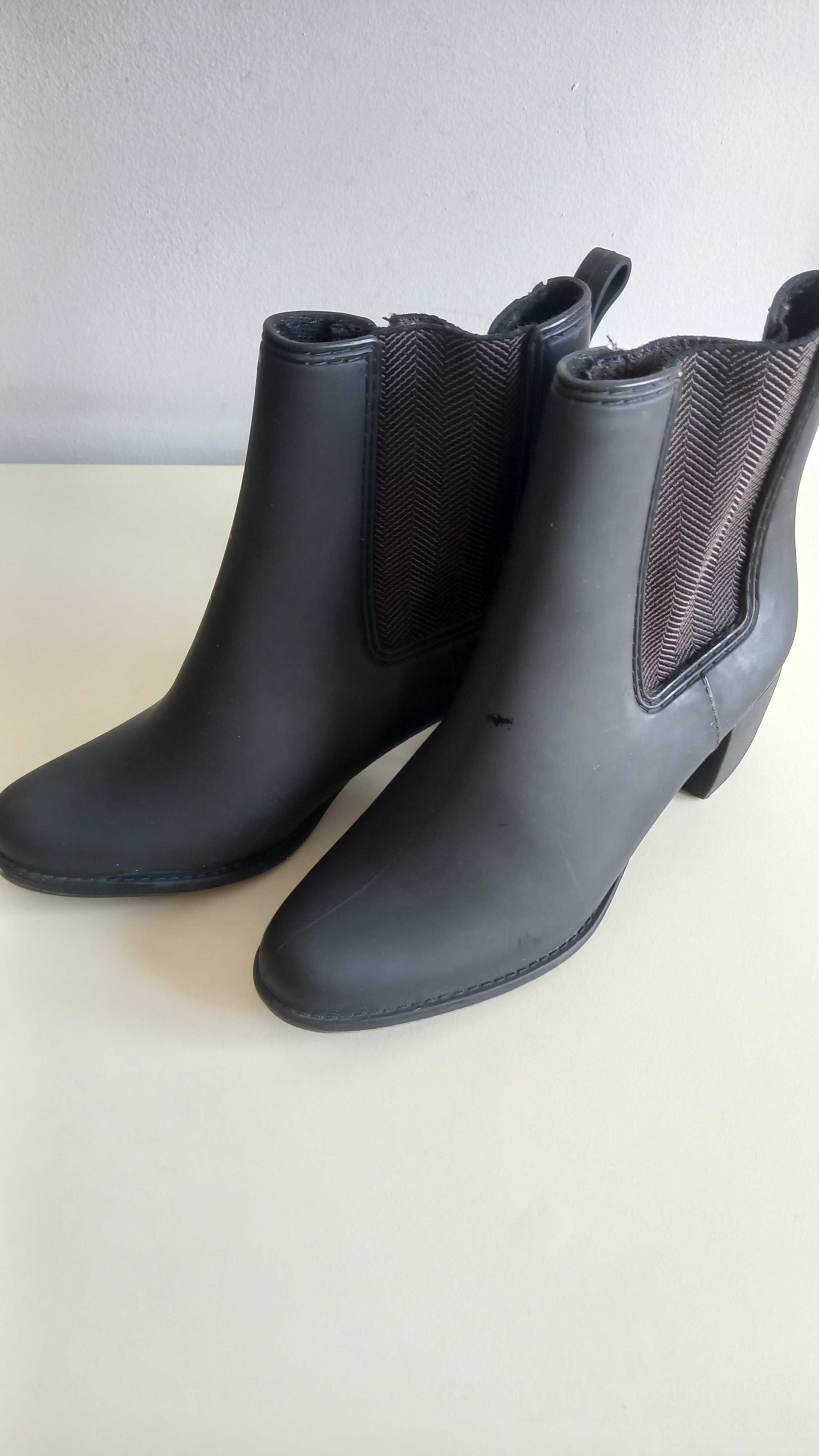 Botas senhora  n. 40