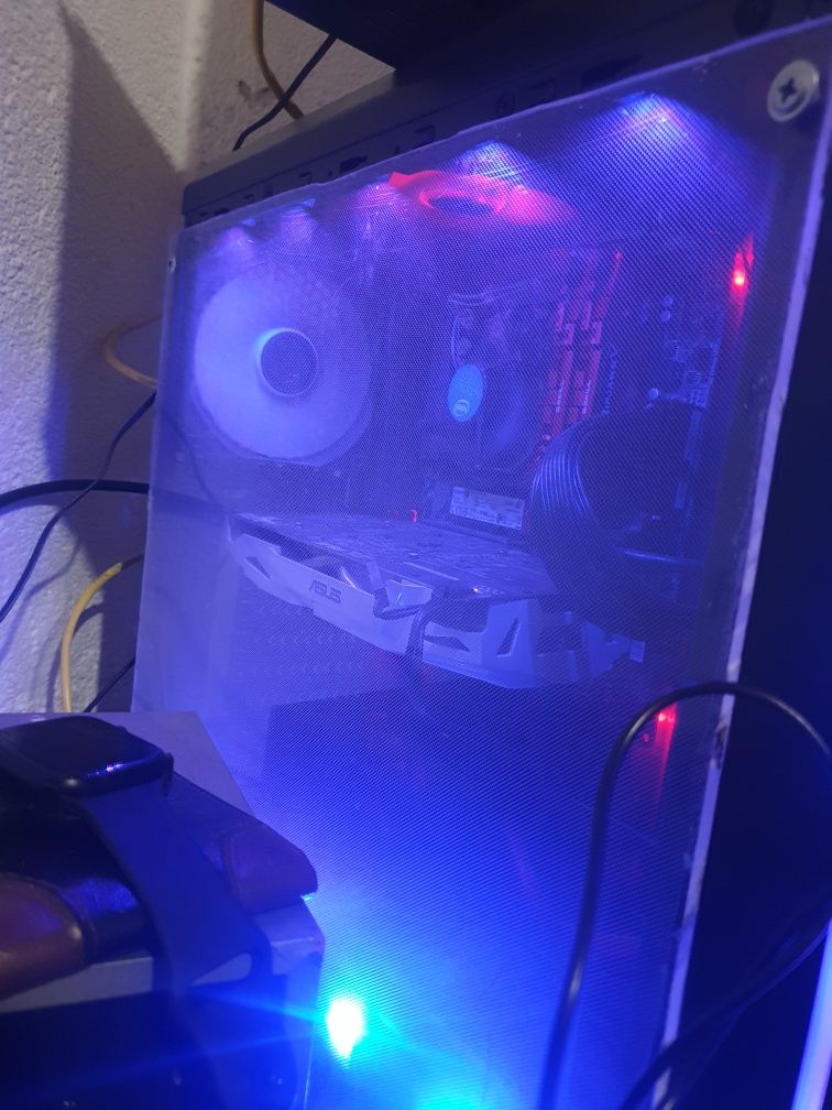 Troco computador gaming por trotinete elétrica