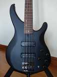 Baixo Yamaha TRBX504 TBL + Saco Ibanez