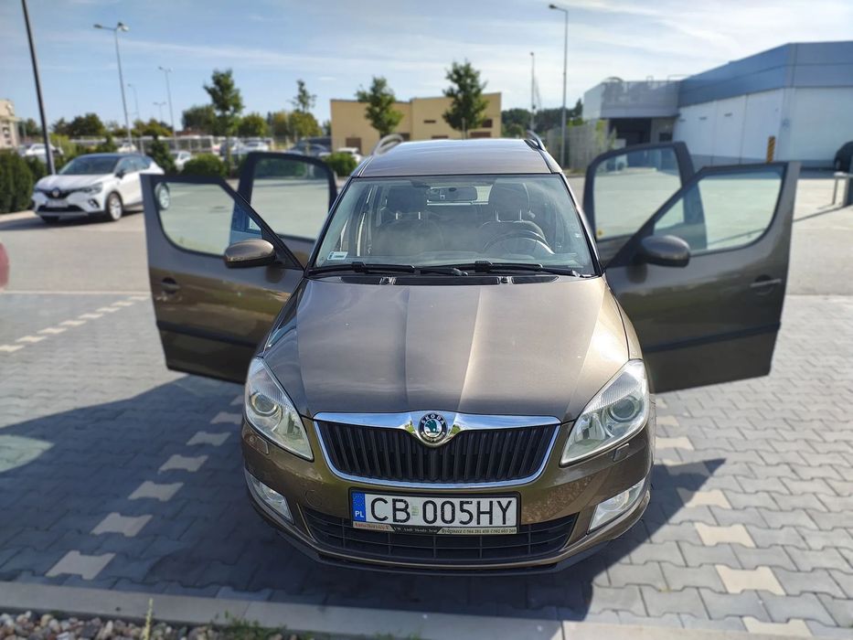 Skoda Roomster LPG salon PL + pełna dokumentacja + dodatki