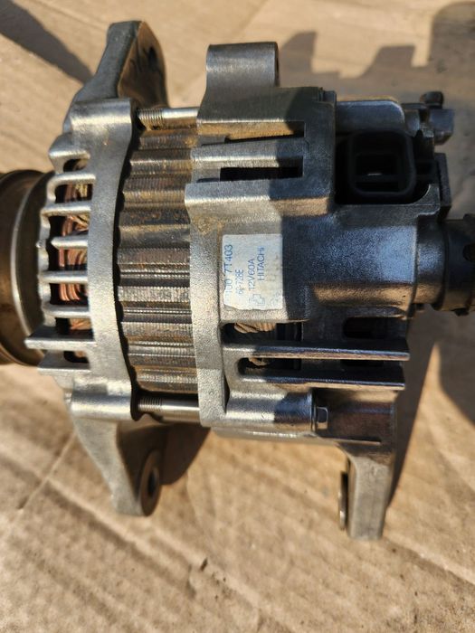 Генератор Nissan Infiniti 231007T403 HITACHI JA1516