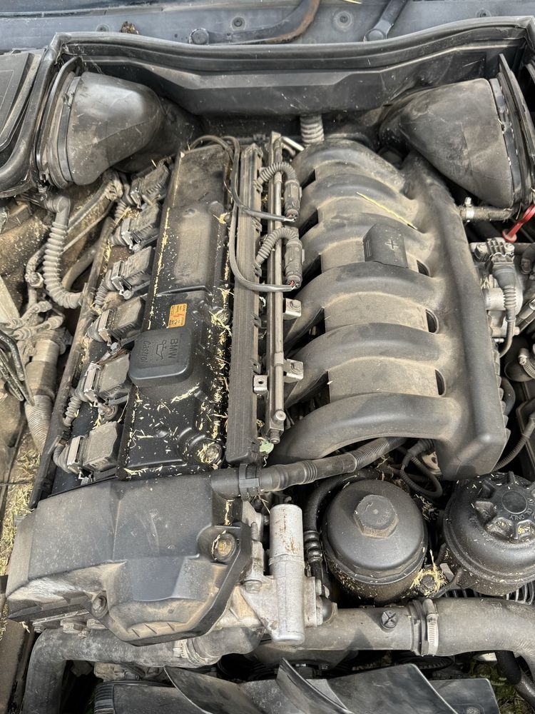 BMW e39 523i swap 528i manual