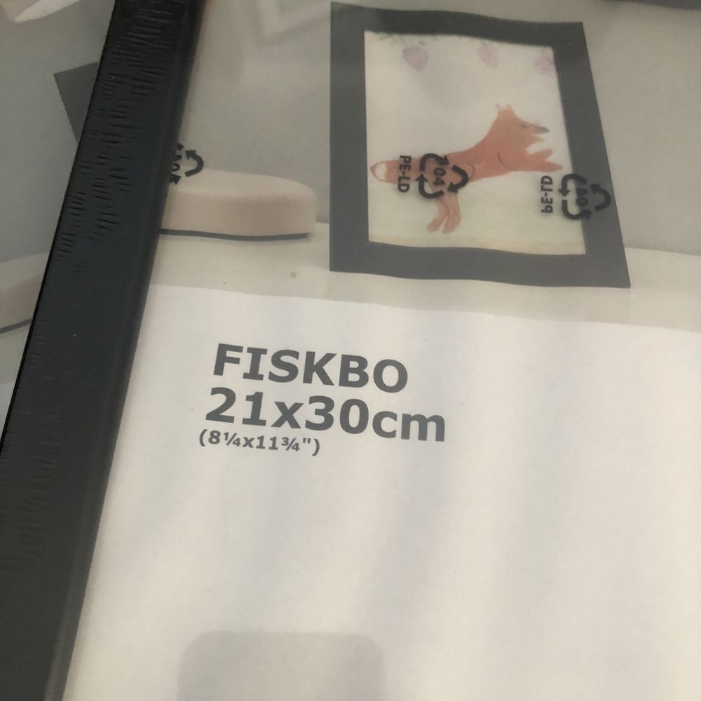 3 molduras Ikea Fiskbo
