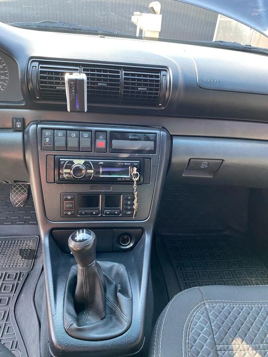 Продам  Продам Аудіи а4б5