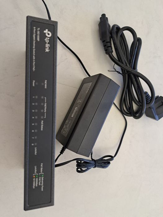 Switch Tp-link 8 portas com 4 portas POE TL-SG1008p64283918970113120