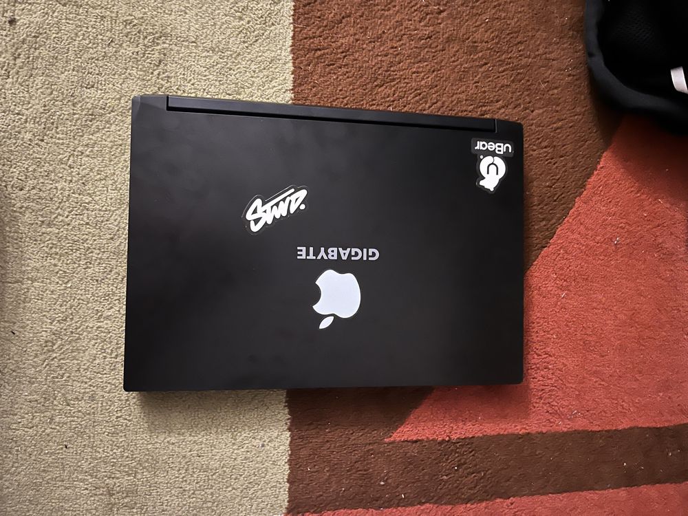 Laptop Gaming Gigabyte G5