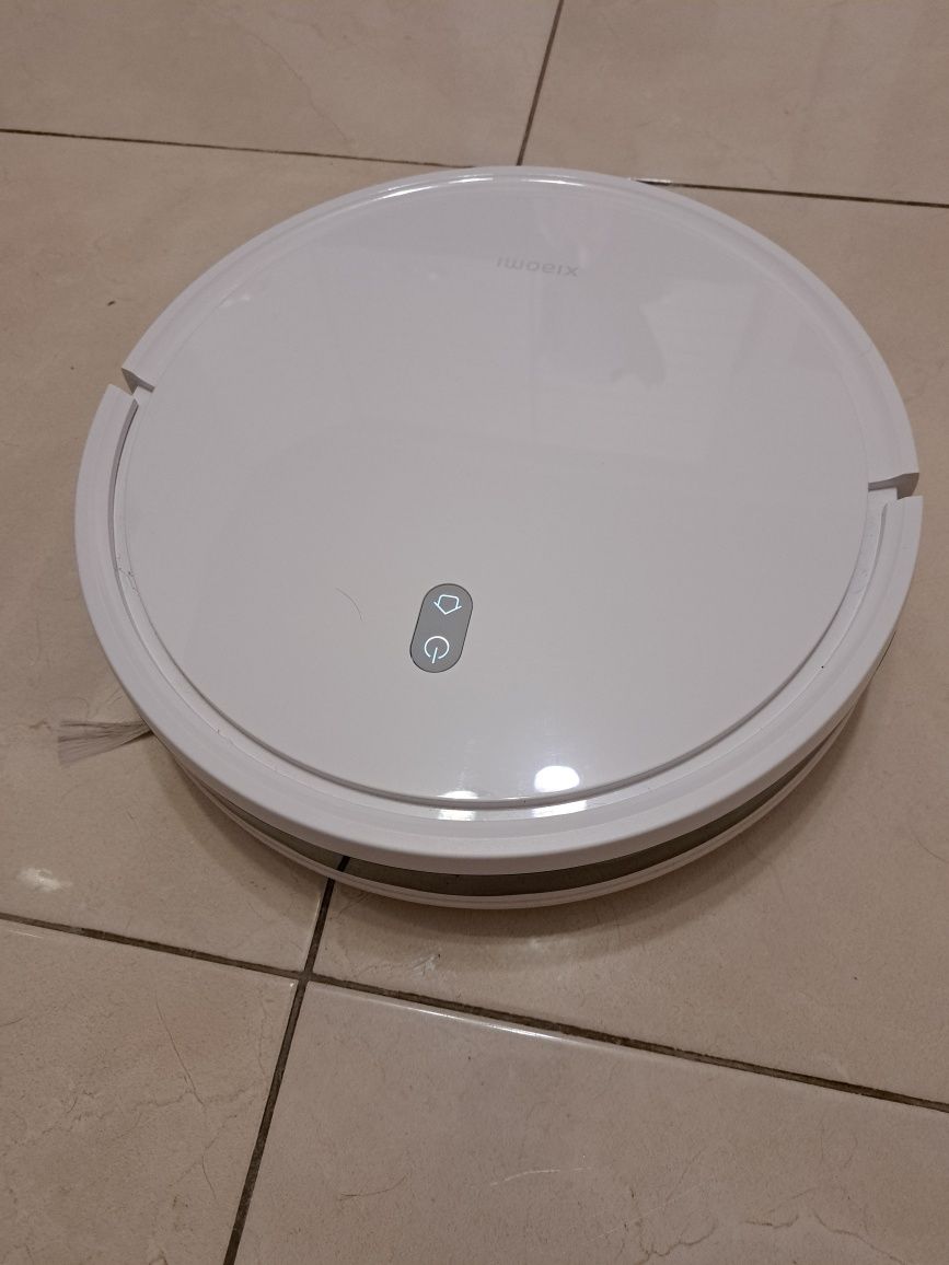Робот-пылесос Xiaomi Vacuum E10