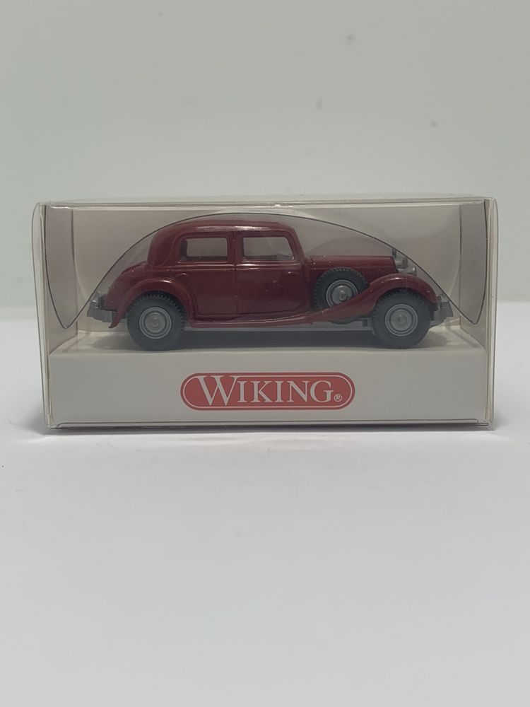 Mercedes 260 D da Wiking escala 1/87