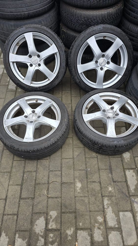 Felgi 17” 4x108 z letnimi oponami Barum 205/45 R17