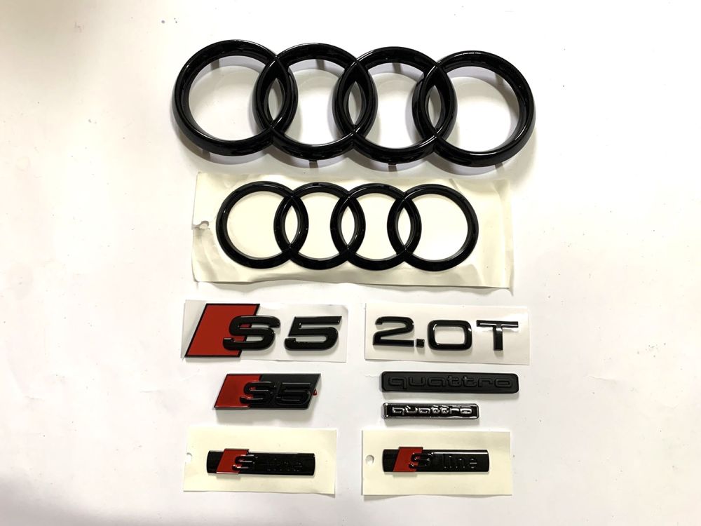 Емблема шильдик логотип значок Audi A5 S5 S-line