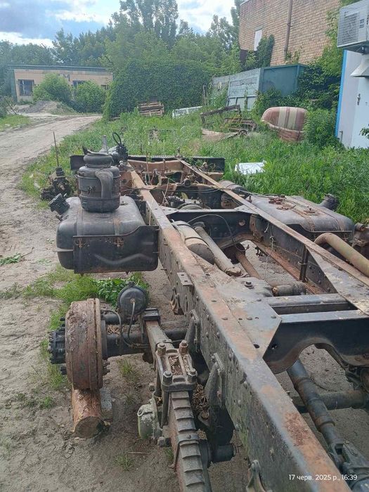 Запчастини на ЗИЛ 131 - нові з нз