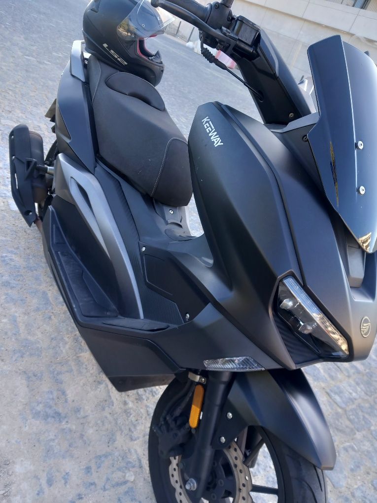 Mota Keeway Vieste 125c
