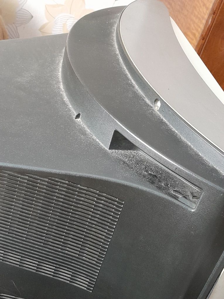 Телевізор JVC за 250гр.